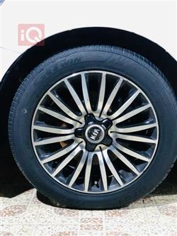 Kia Cadenza